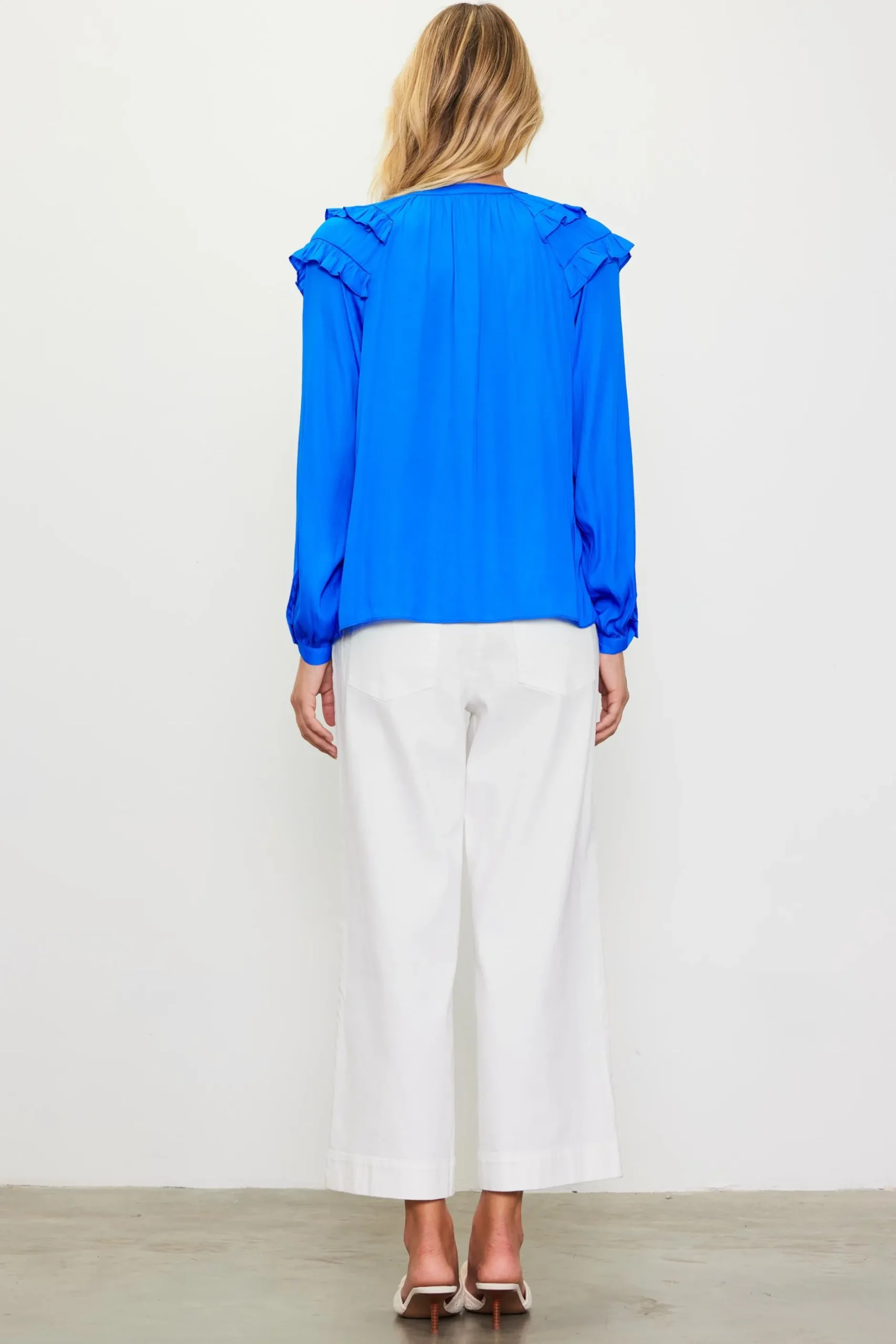 SKIES ARE BLUE Blouses|Long Sleeve Tops*Adele Ruffled Split Neck Top Vividblue