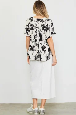 SKIES ARE BLUE Short Sleeve Tops*Amaya Jacquard Print Short Sleeve Top Ivory-black