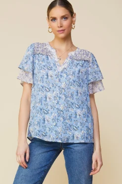 SKIES ARE BLUE Short Sleeve Tops*Aster Print Ruffled Detail Contrast Top Dustybluecream