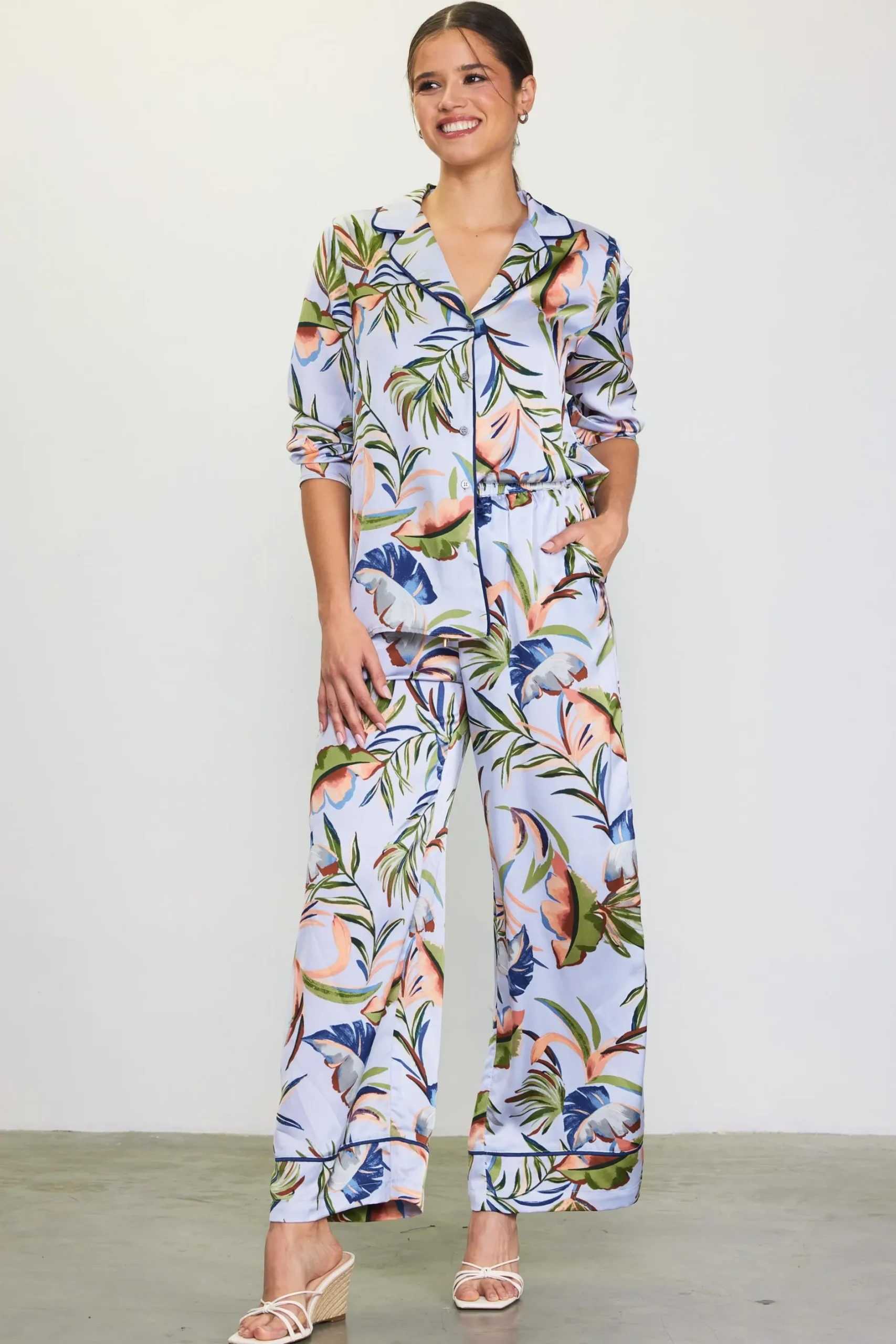 SKIES ARE BLUE Blouses|Long Sleeve Tops*Bianca Floral Print Longsleeve Blouse Silver-green