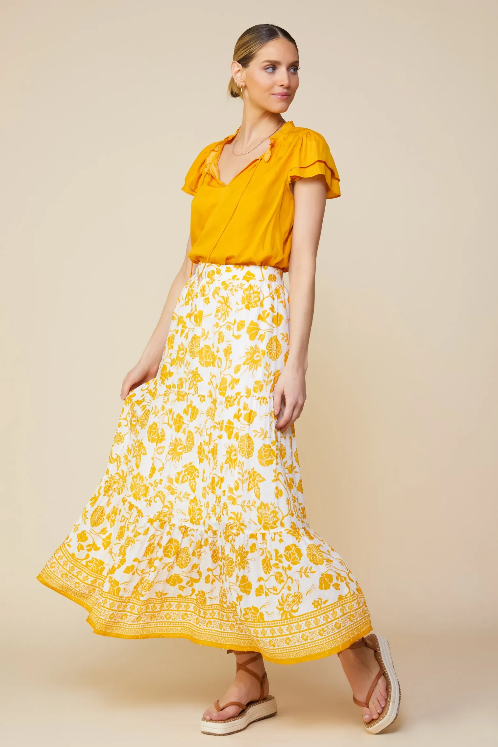 SKIES ARE BLUE Skirts*Border Print Maxi Skirt White-marigold