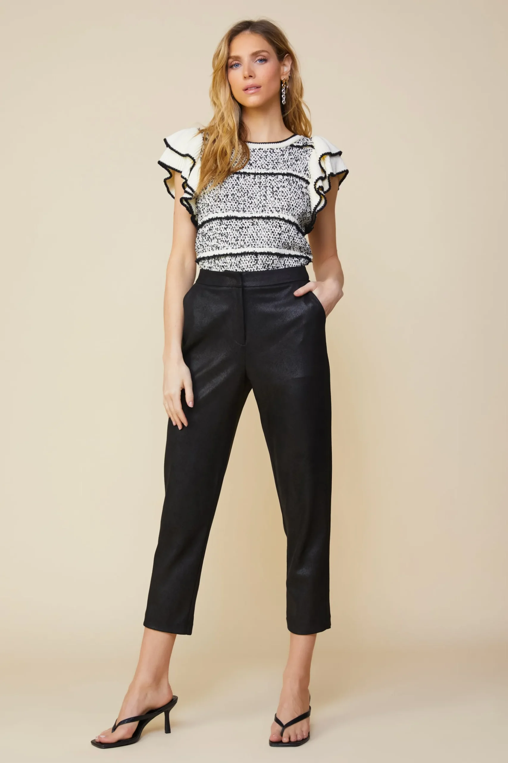SKIES ARE BLUE Pants*Coated Ponte Pants Black