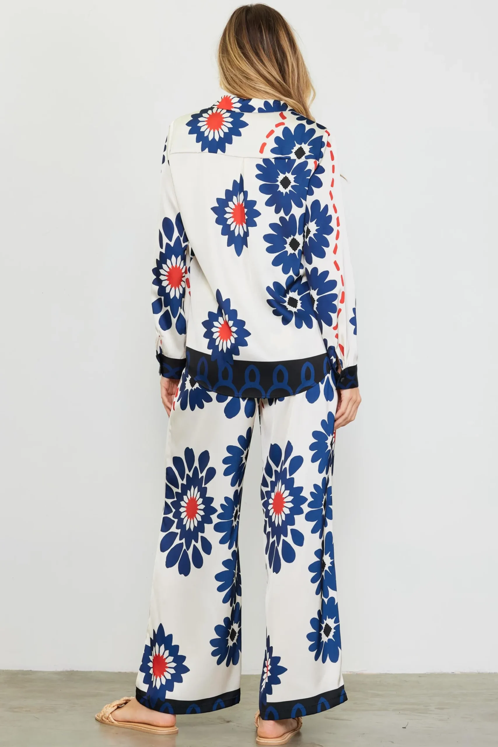 SKIES ARE BLUE Blouses|Long Sleeve Tops*Floral Print Longsleeve Blouse Ivory-navy