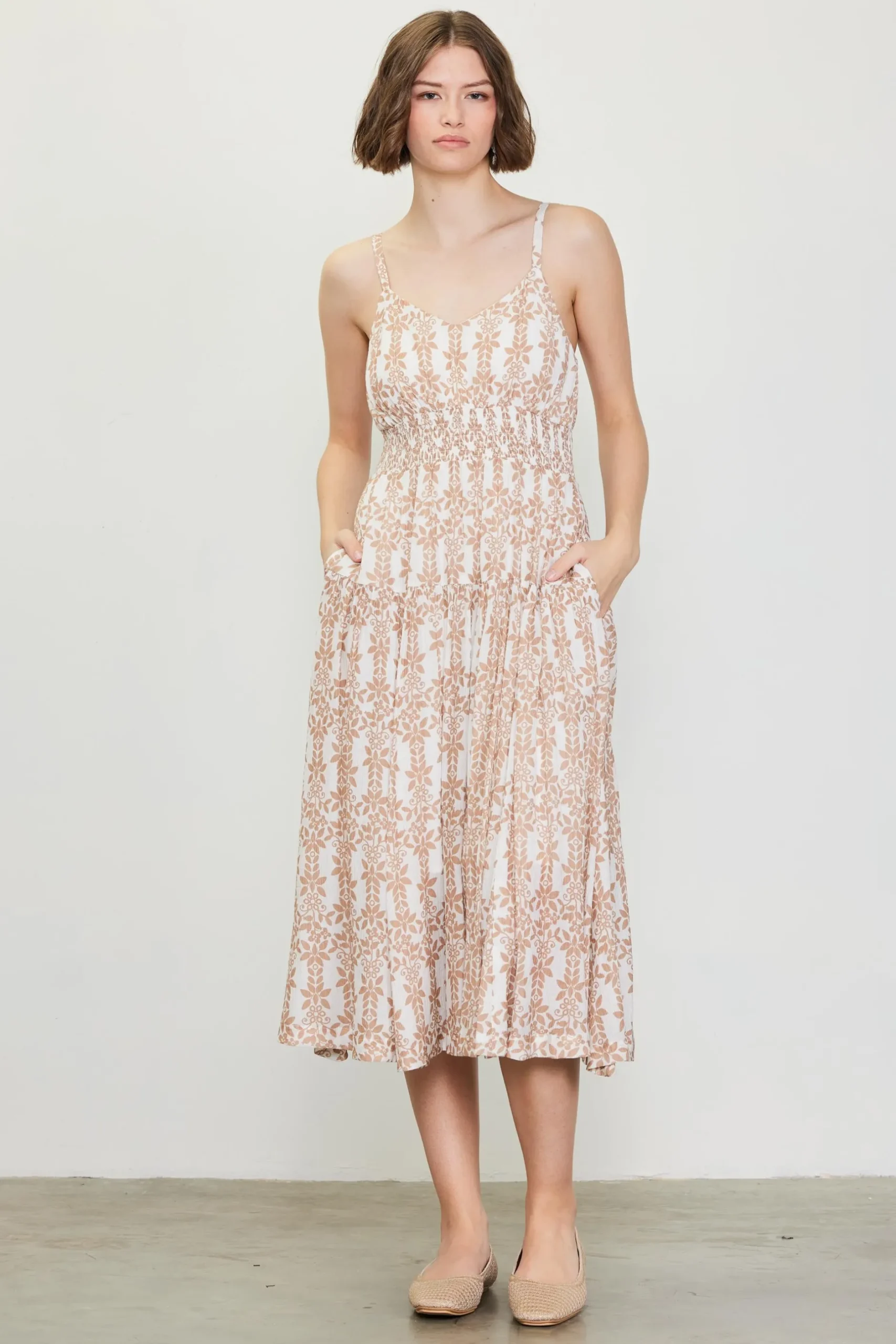 SKIES ARE BLUE Midi Dresses*Floral Print Smocked Waist Dress Taupe