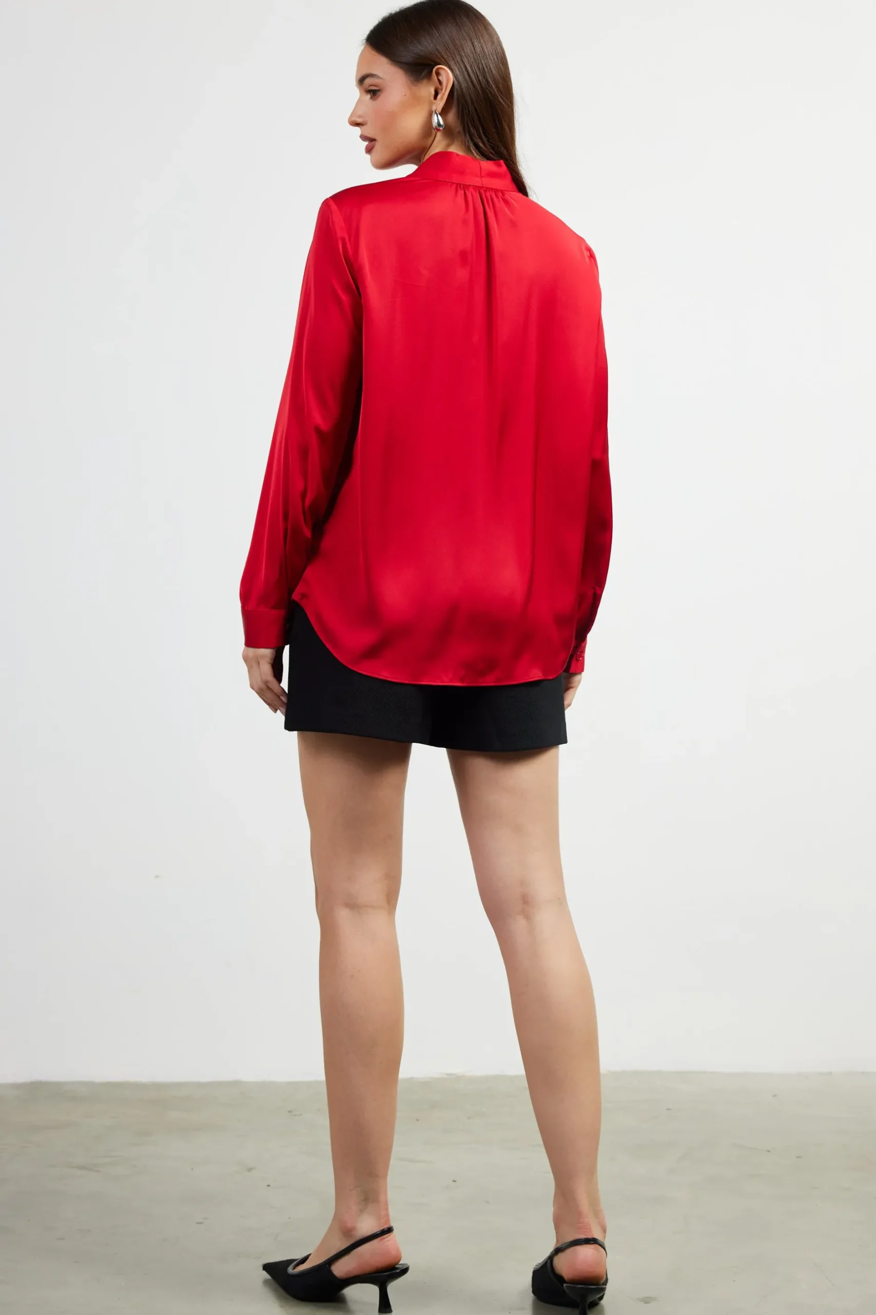 SKIES ARE BLUE Shorts*High-Rise Pleated Knit Shorts Black