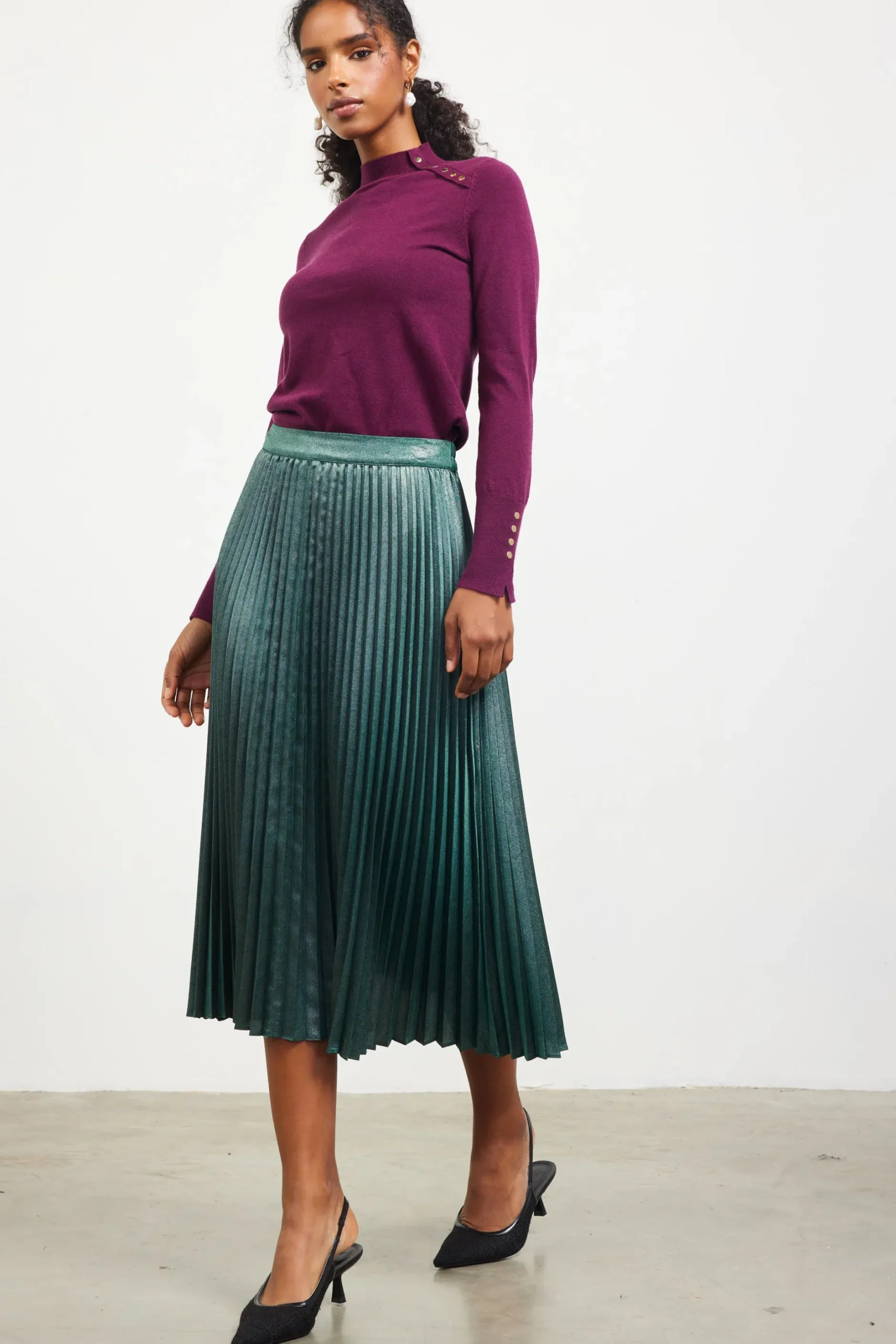 SKIES ARE BLUE Skirts*Metallic Foil Pleated Midi Skirt Astrogreen