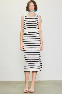SKIES ARE BLUE Skirts*Nautical Stripe Crochet Skirt White-black