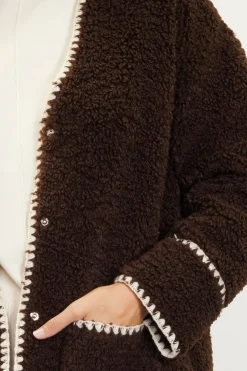 SKIES ARE BLUE Outerwear*Noelle Contrast Stitch Detail Sherpa Coat Chocolate-cream