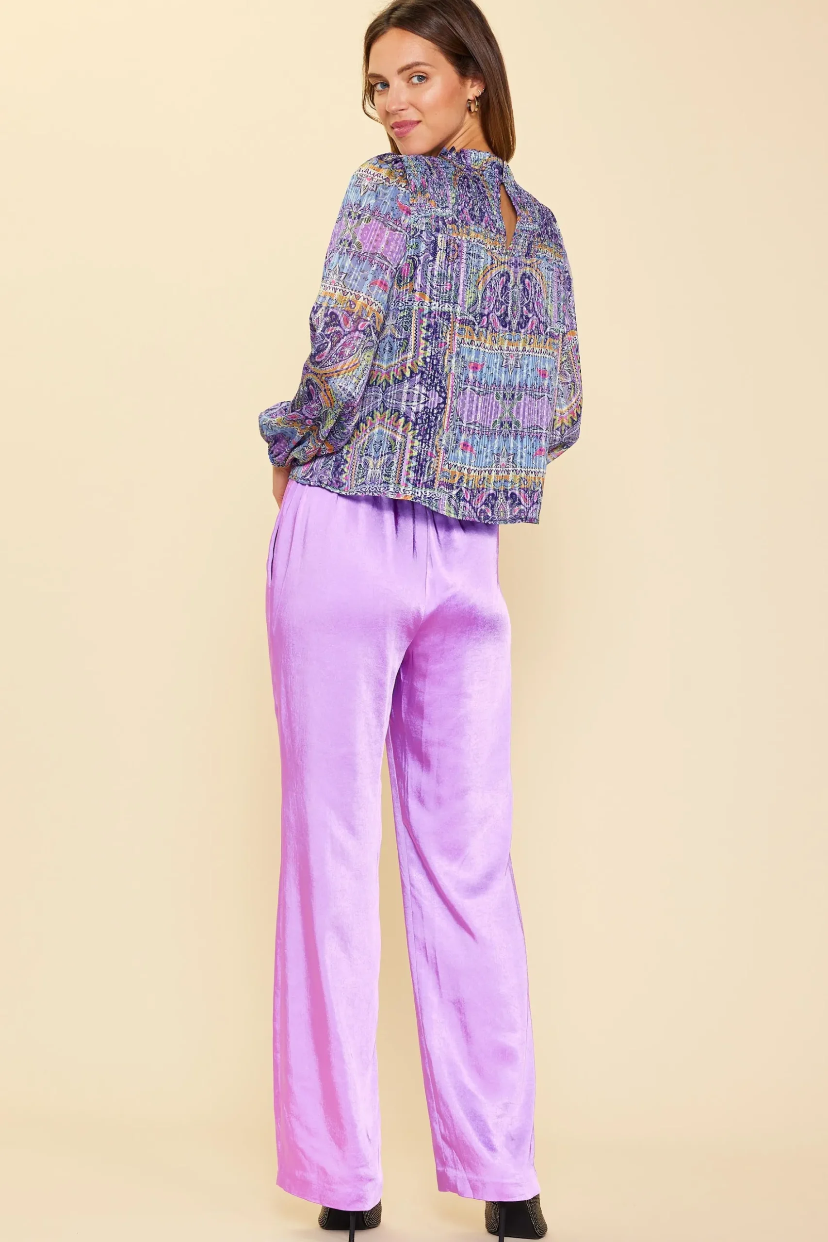 SKIES ARE BLUE Long Sleeve Tops|Blouses*Paisley Motif Smocked Detail Top Lavender-navy
