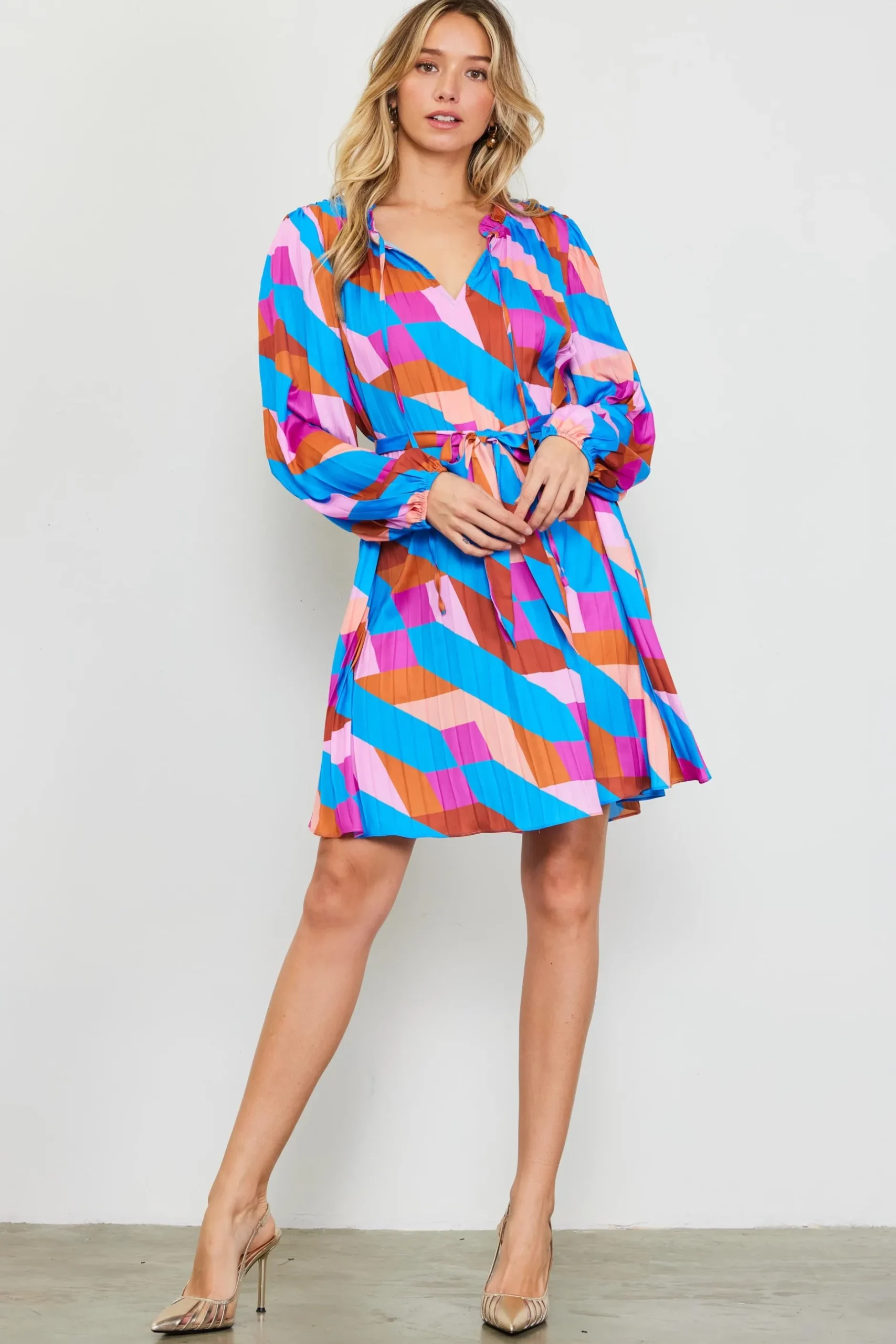 SKIES ARE BLUE Mini Dresses*Pleated Geometric Print Mini Dress Blue-mulberry