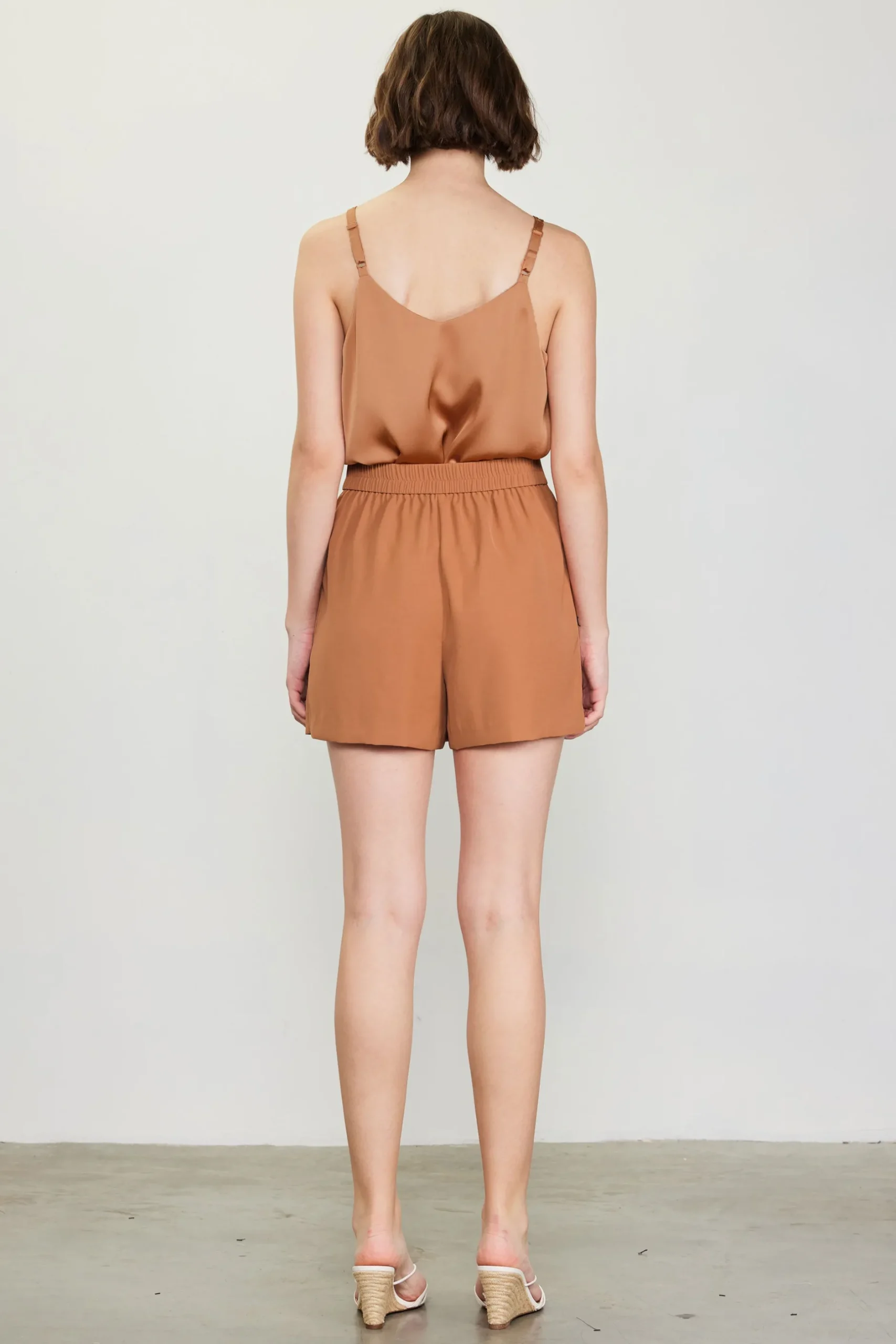 SKIES ARE BLUE Shorts*Recycled Tailored Shorts Hazelnut