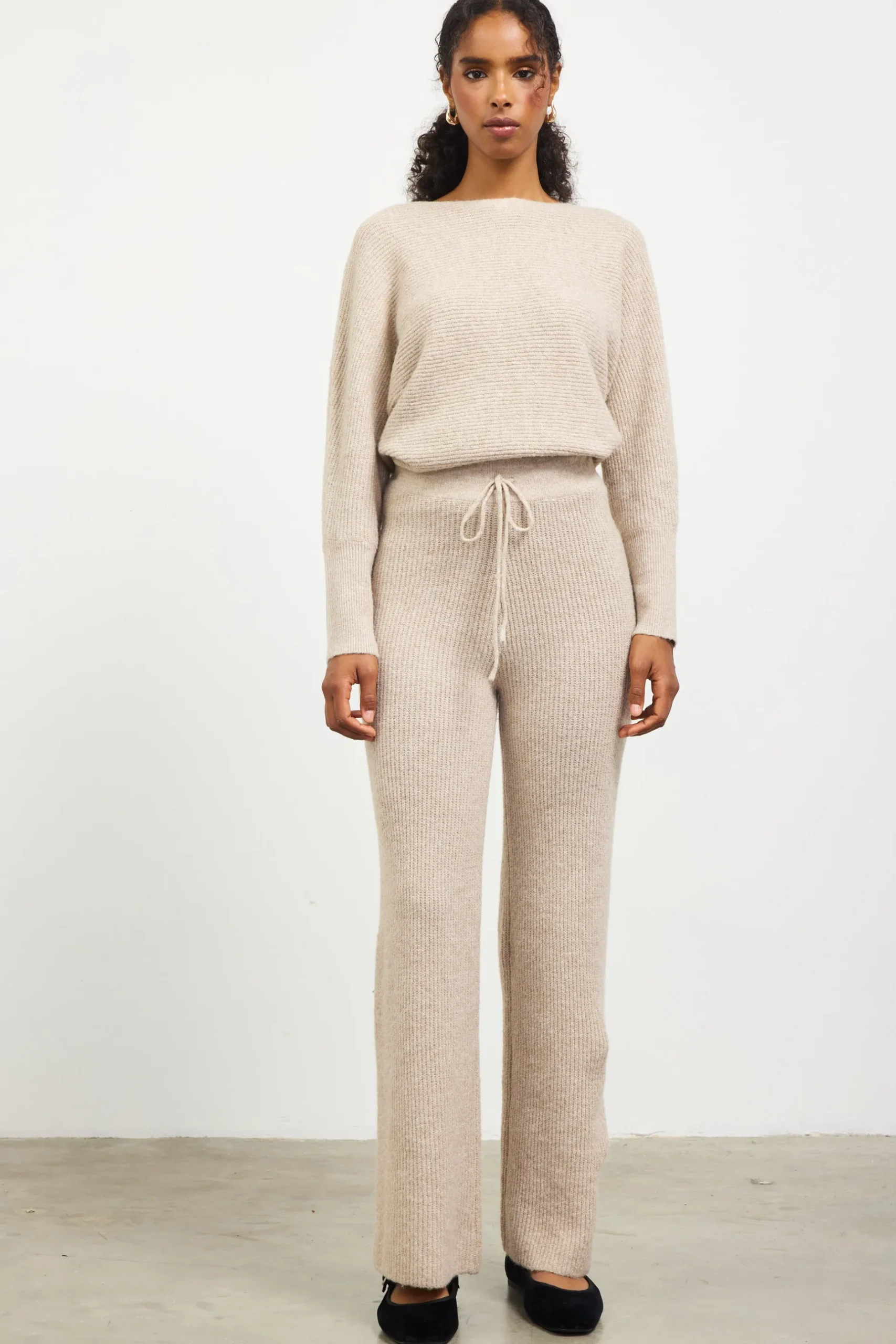 SKIES ARE BLUE Pants*Ribbed Knit Wide Leg Pants Oatmeal
