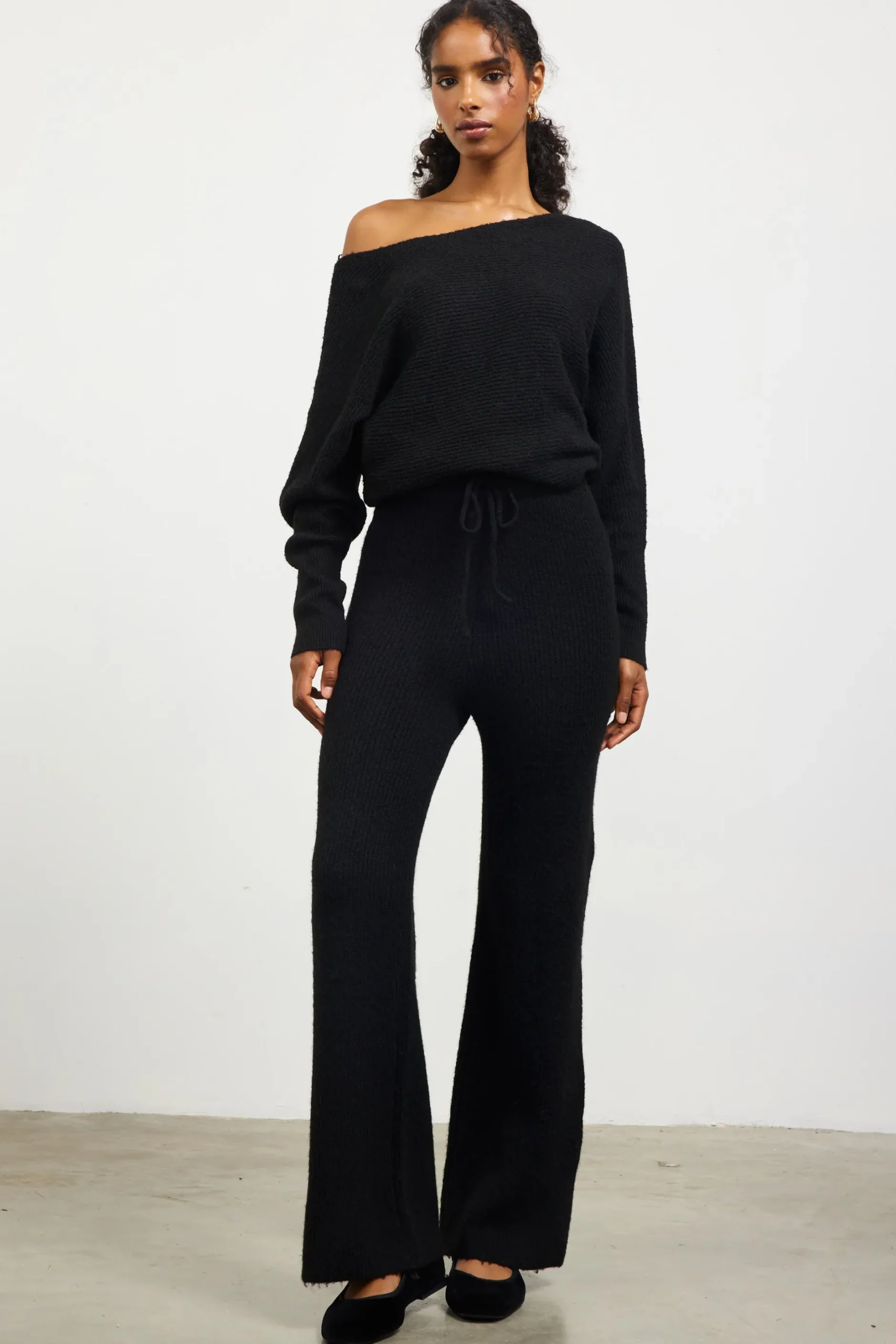 SKIES ARE BLUE Pants*Ribbed Knit Wide Leg Pants Black