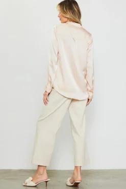 SKIES ARE BLUE Blouses*Satin Button Down Top Oatmilk