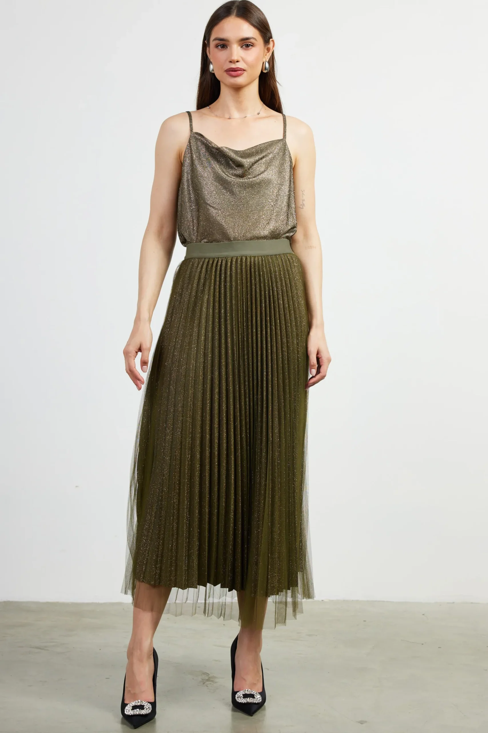 SKIES ARE BLUE Skirts*Shimmery Pleated Midi Skirt Olive