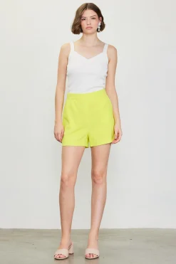 SKIES ARE BLUE Shorts*Structured Shorts Limeyellow