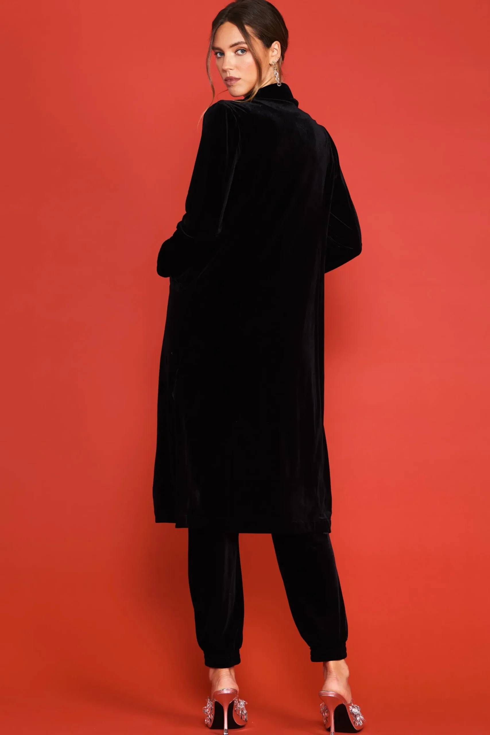 SKIES ARE BLUE Outerwear*Velvet Duster Coat Black