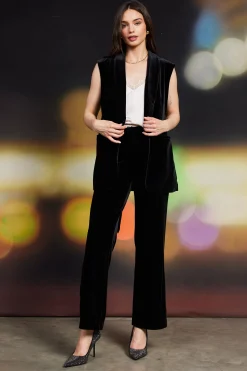 SKIES ARE BLUE Sleeveless Tops*Velvet Vest with Self Tie Black