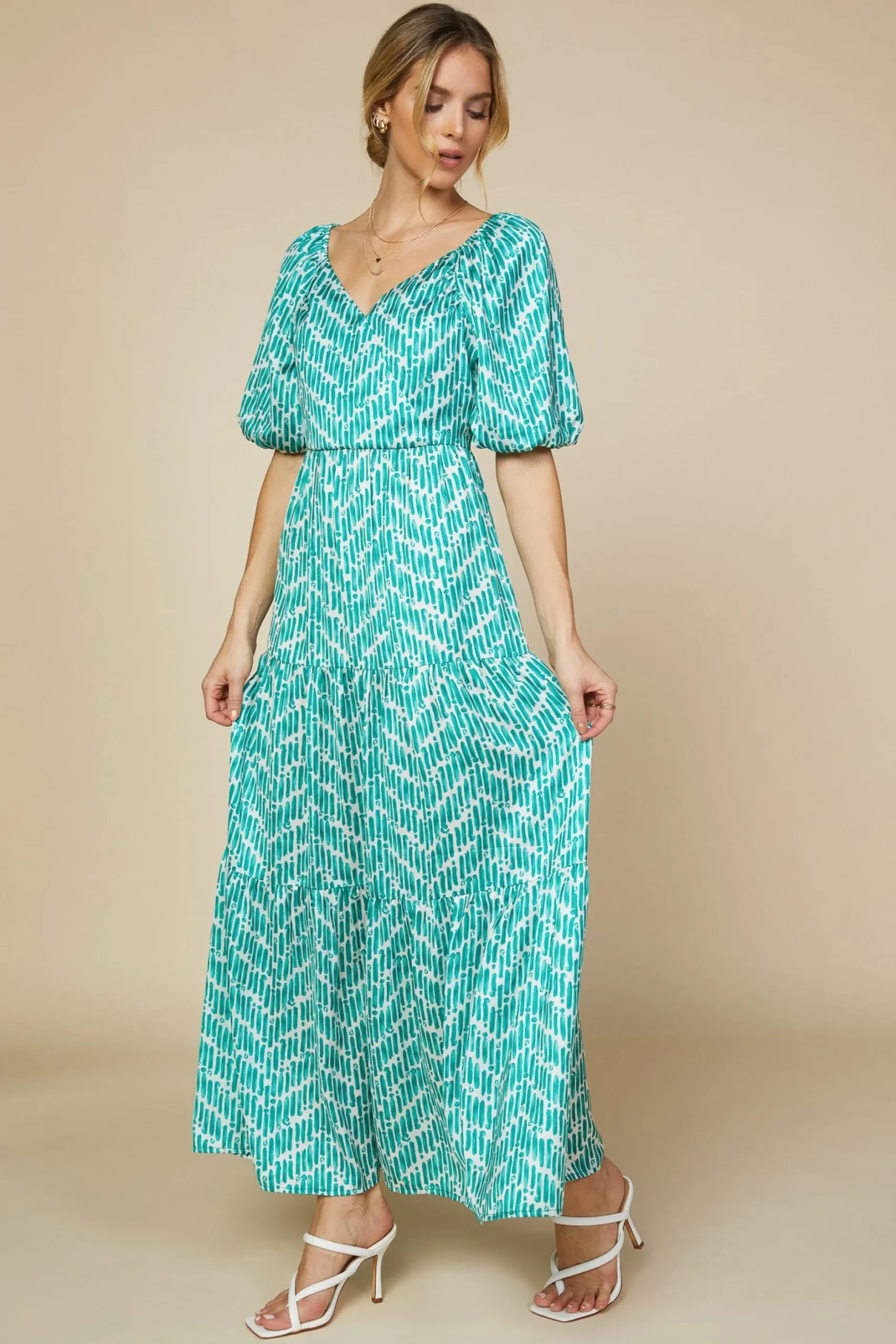 SKIES ARE BLUE Maxi Dresses*Watercolor Chevron Maxi Dress Jadegreen